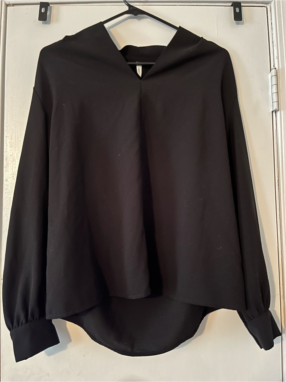 Halara Black Long Sleeve V-Neck Blouse Top Medium High Low Hem Workwear